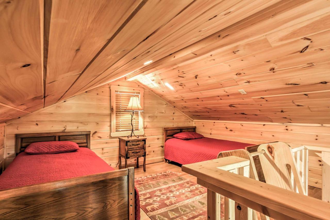 Private Sevierville Cabin With Mountain Views And Loft Exteriör bild