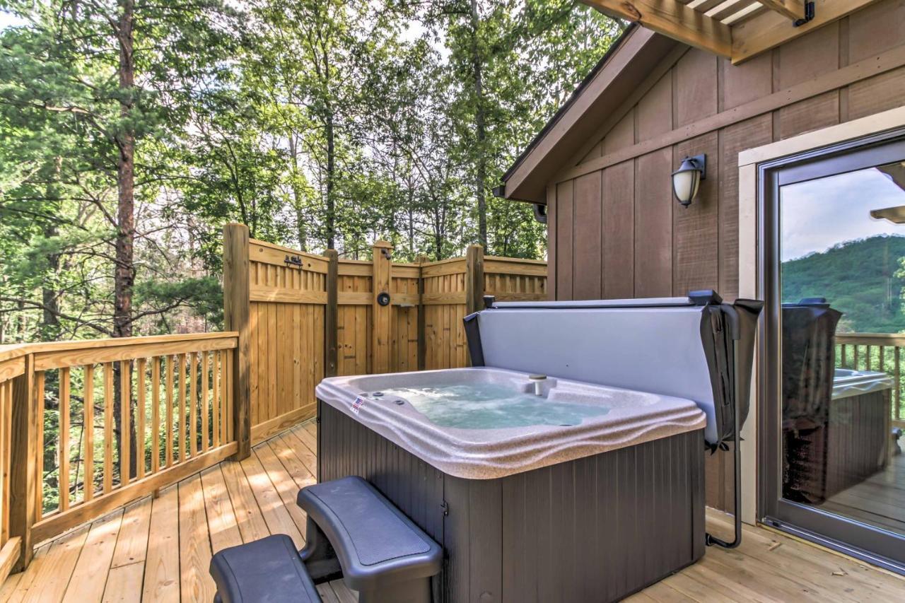 Private Sevierville Cabin With Mountain Views And Loft Exteriör bild