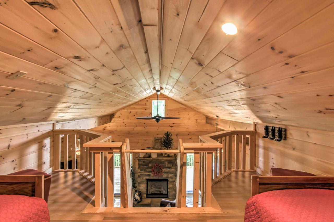Private Sevierville Cabin With Mountain Views And Loft Exteriör bild