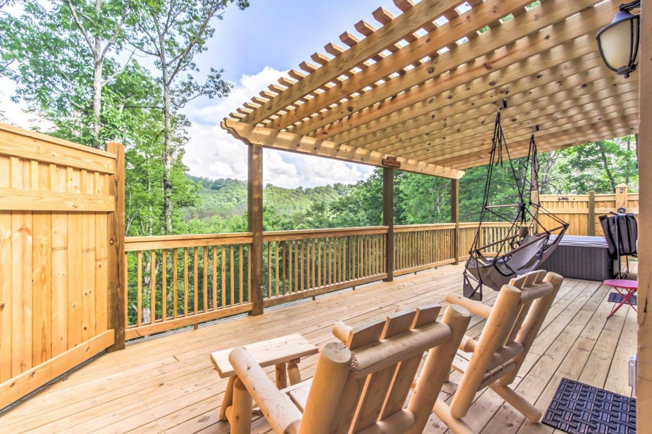 Private Sevierville Cabin With Mountain Views And Loft Exteriör bild